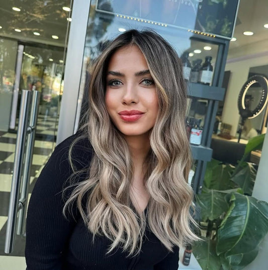 “HARLOW” Lace Top Wig 18”