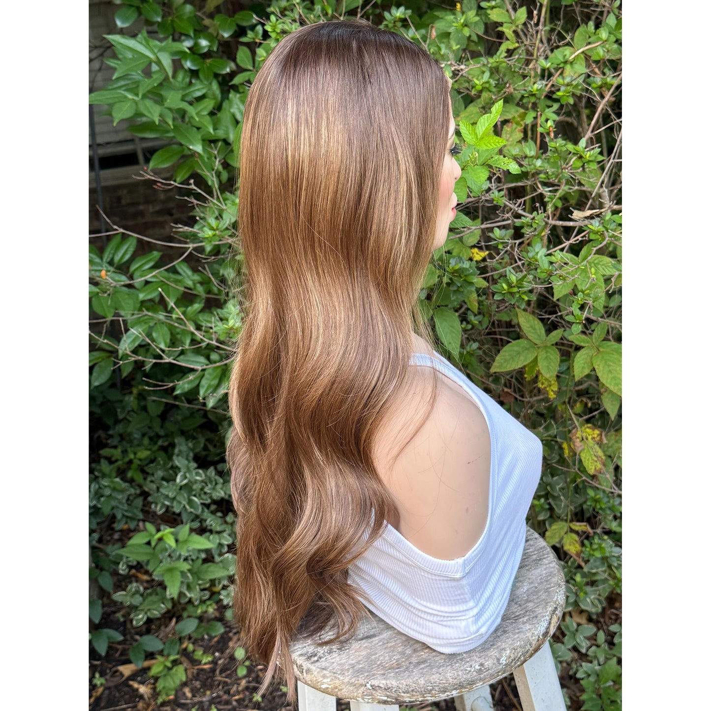 YSABELLA Caramel Brown Balayage Wig, Lace Front, 13x5 Hand-Tied, Sunset Blonde Hi-Lights Human Hair Blend, 20” Beach Waves Layered Hairstyle
