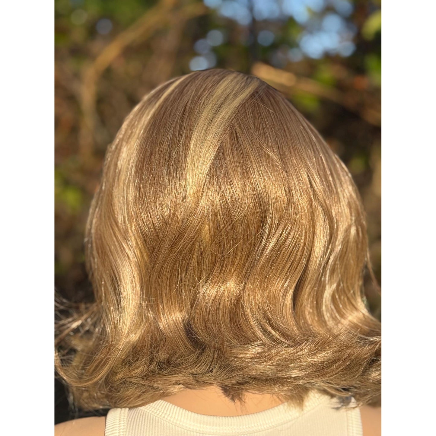 DOVE Bixie Cut Short Bob Human Hair Blend Wig, Light Pecan Blonde Swirl, Lace Front (9 Inch)