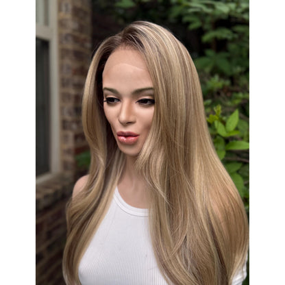 SUTTON Old Money Hamptons Blonde Wig, Lace Front, 13x4 Hand-Tied, Human Hair Blend