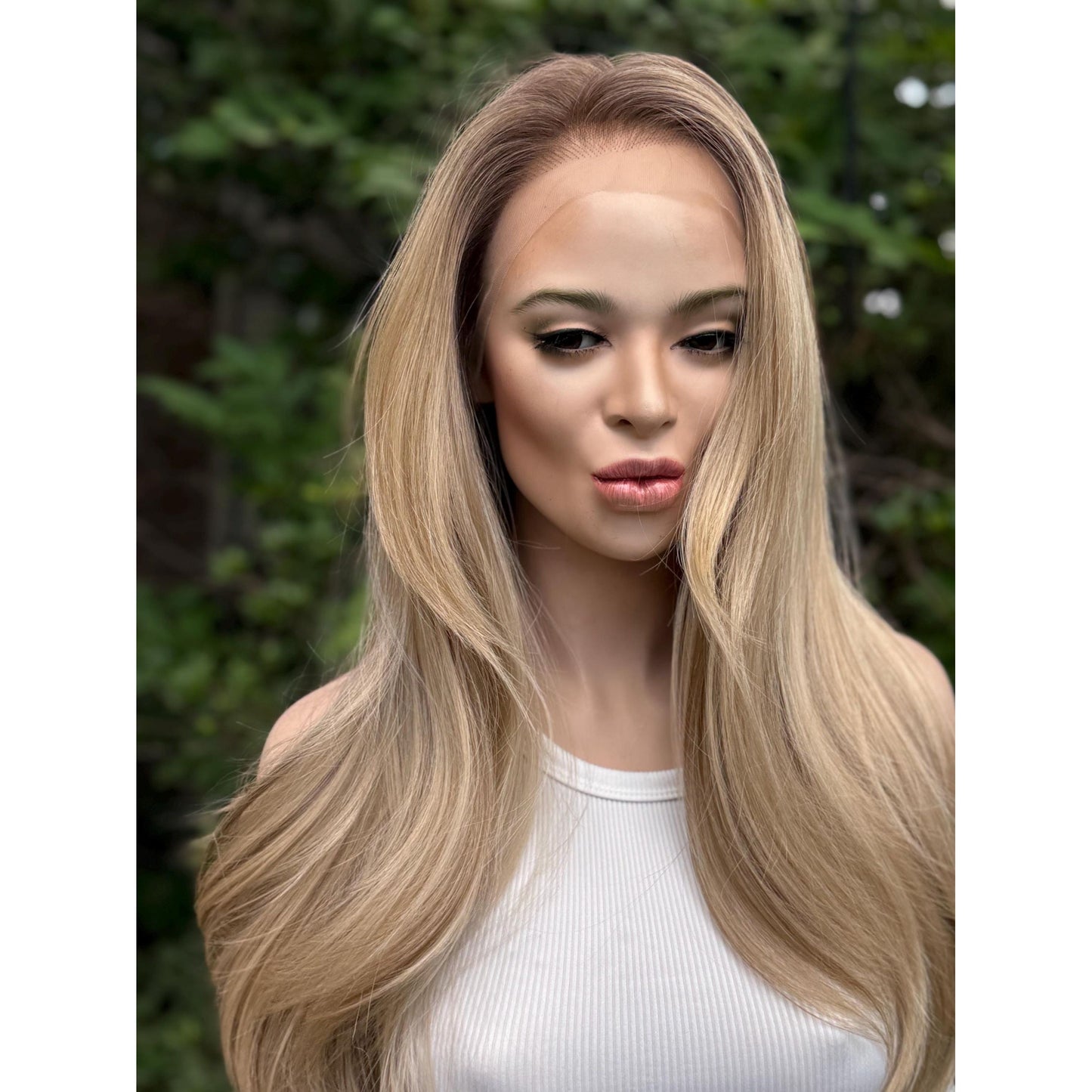 LAKELYNN Sugar Cookie Blonde Balayage Wig, Lace Front, 13x4 Hand-Tied, Human Hair Blend