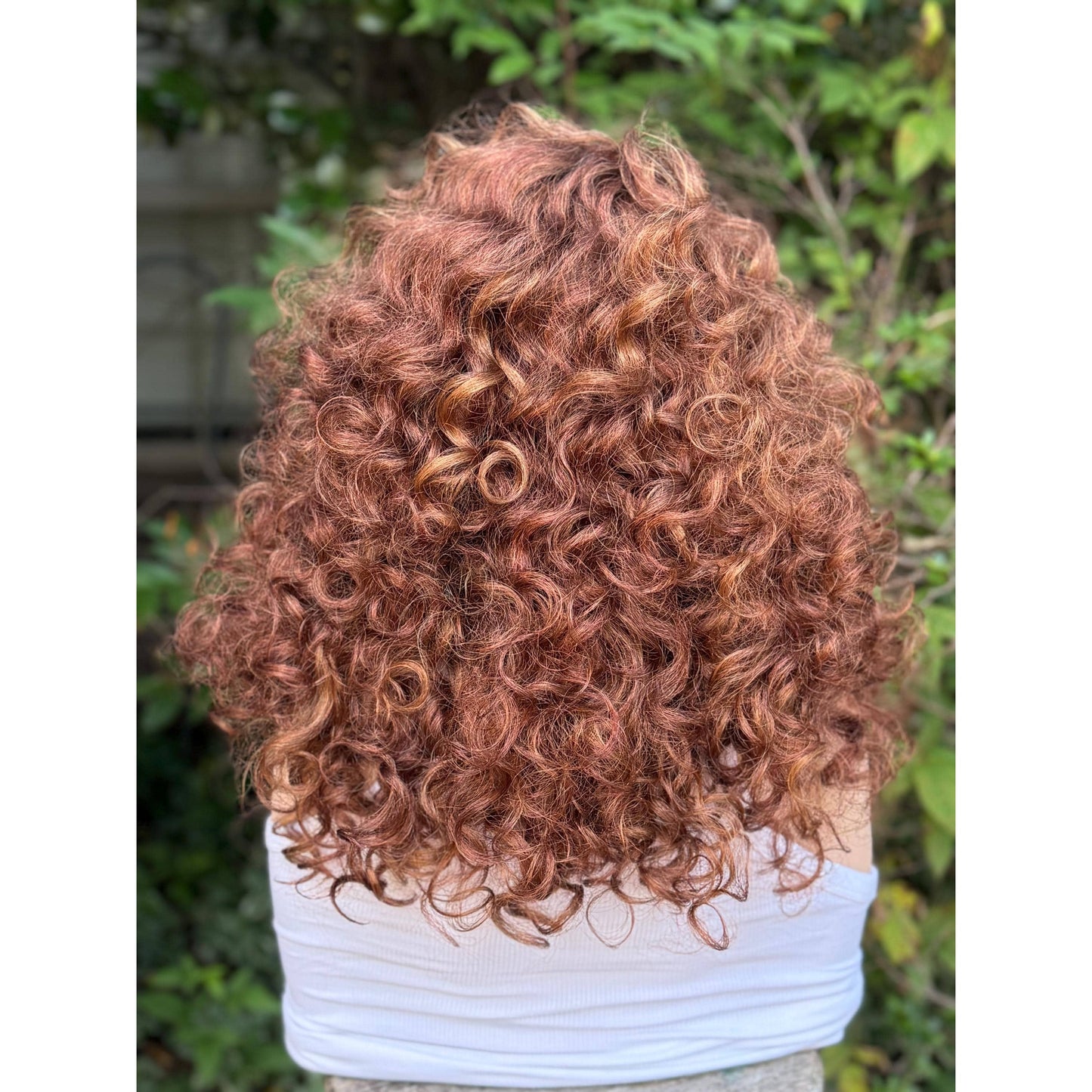 FRANCESCA Cowboy Copper Brown Blonde Highlights Wig, Lightweight Full Cap, Heat Safe Glueless Unit with Curly Bangs