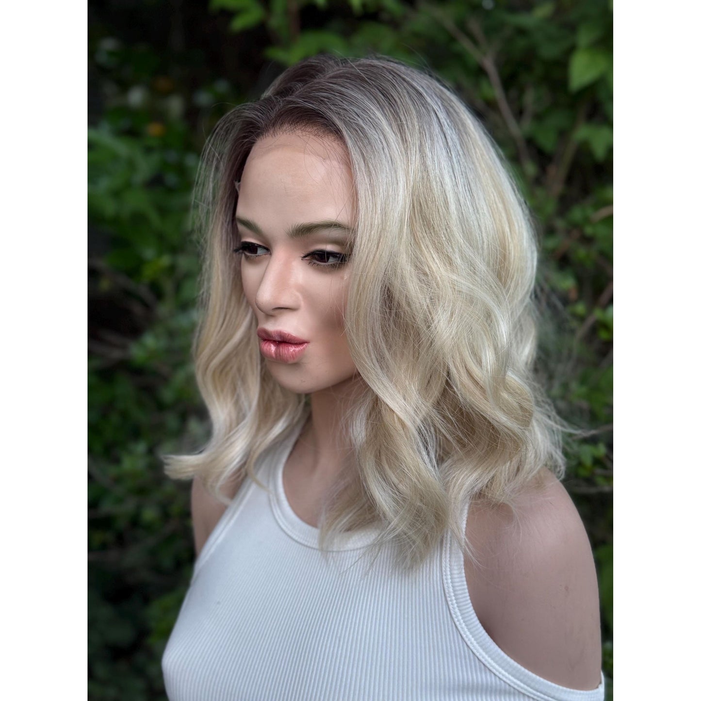 DIXIE Champagne Blonde Bob Wig, 12” Textured Tousled Human Hair Blend Lace Front Wig