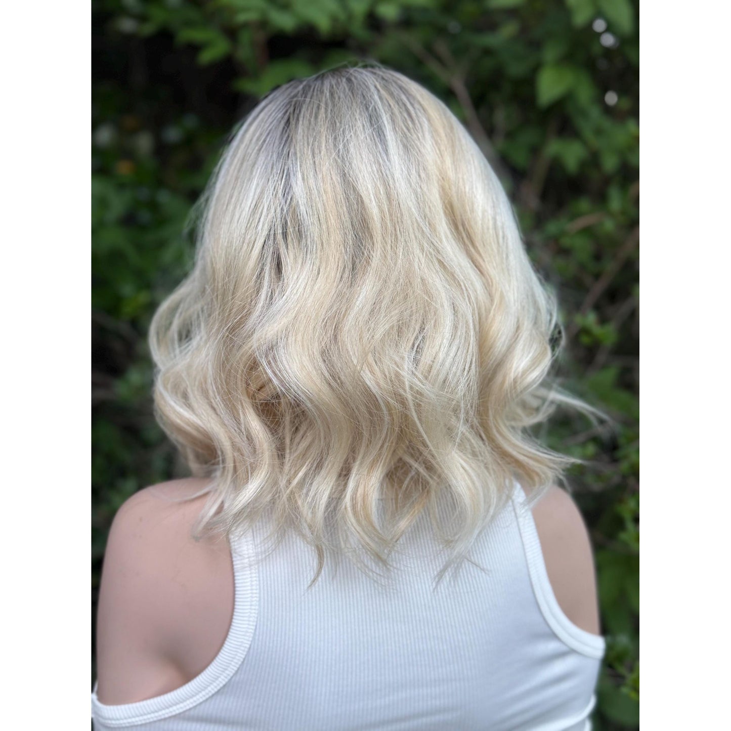 DIXIE Champagne Blonde Bob Wig, 12” Textured Tousled Human Hair Blend Lace Front Wig