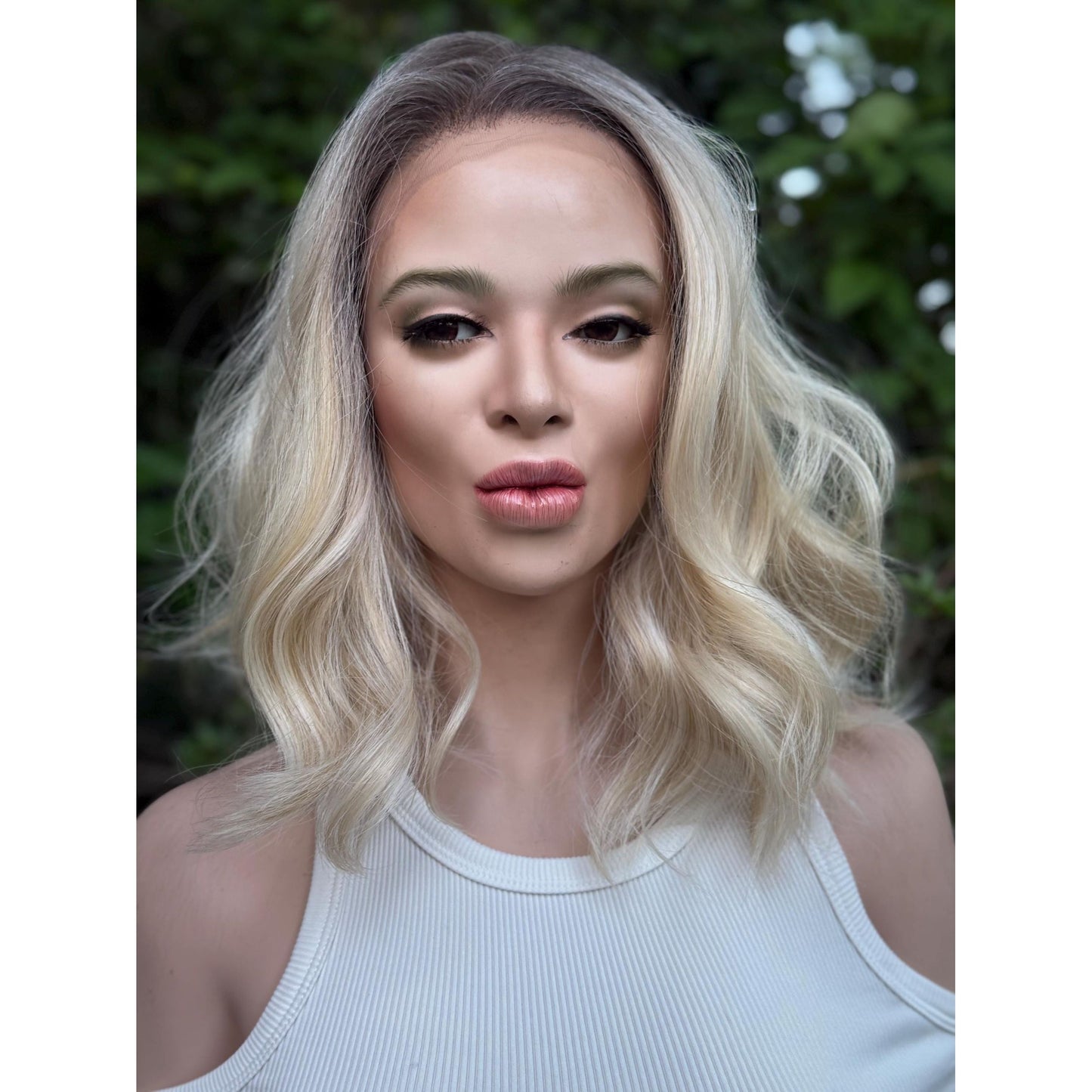 DIXIE Champagne Blonde Bob Wig, 12” Textured Tousled Human Hair Blend Lace Front Wig