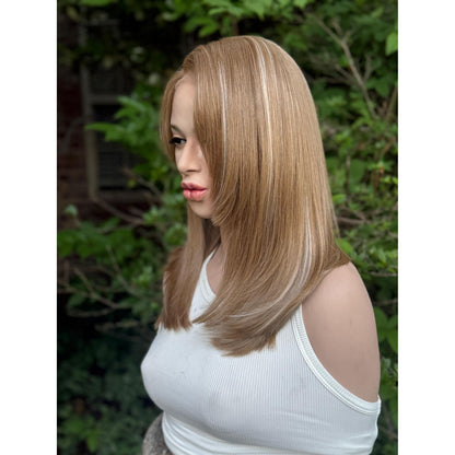 UMA Sandy Blonde Bob Wig | 16" Layered Human Hair Blend, HD Lace Front (Free Part)